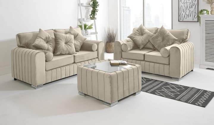 Lilly Sofa